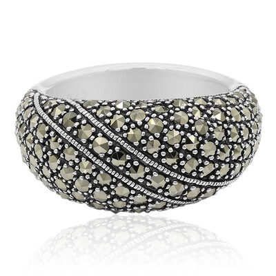 Anello in argento con Marcassite
