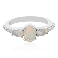 Anello in argento con Opale di Welo