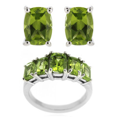 Anello in argento con Peridoto