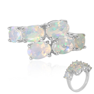 Anello in argento con Opale di Welo
