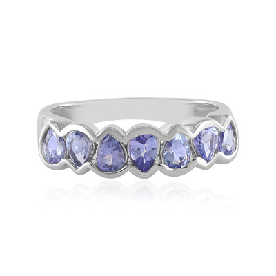 Anello in argento con Tanzanite