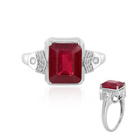 Anello in argento con Rubino Bemainty