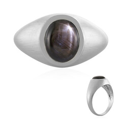 Anello in argento con Zaffiro Stellato Nero