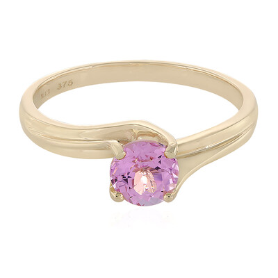 Anello in oro con Kunzite