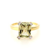 Anello placcato in oro con Zultanite
