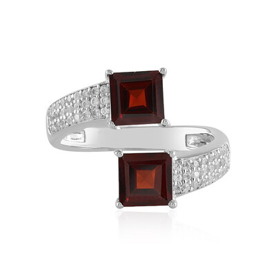 Anello in argento con Granato Mozambico