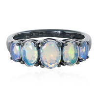 Anello in argento con Opale di Welo