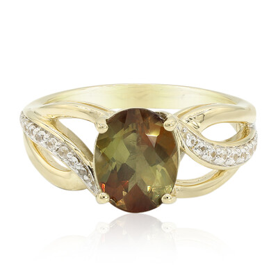Anello in oro con Andalusite