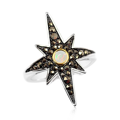 Anello in argento con Opale di Welo