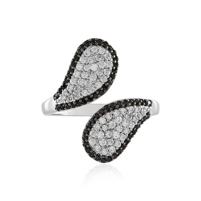 Anello in argento con Spinello Nero