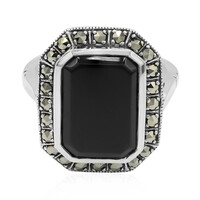 Anello in argento con Onice Nero