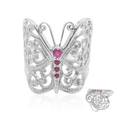 Anello in argento con Rubino