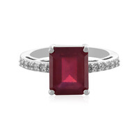 Anello in argento con Rubino del Madagascar