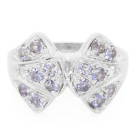 Anello in argento con Iolite del Madagascar