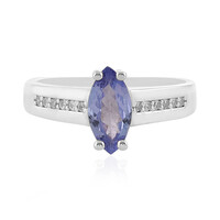 Anello in argento con Tanzanite