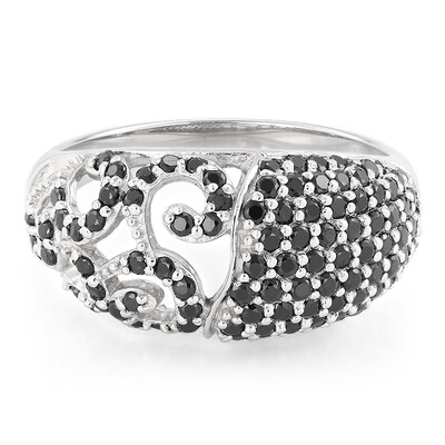 Anello in argento con Spinello Nero