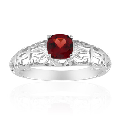 Anello in argento con Granato Mozambico