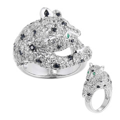 Anello in argento con Zaffiro Nero(Adela Silber)