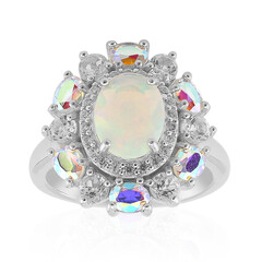 Anello in argento con Opale di Welo