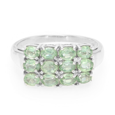 Anello in argento con Cianite Menta