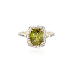 Anello in oro con Sfene
