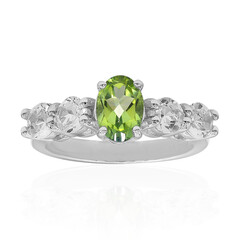 Anello in argento con Topazio Kiwi