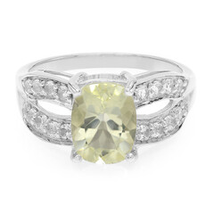 Anello in argento con Ortoclasio