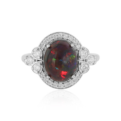 Anello in argento con Opale Mezezo