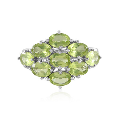 Anello in argento con Peridoto