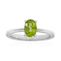 Anello in argento con Peridoto della Birmania