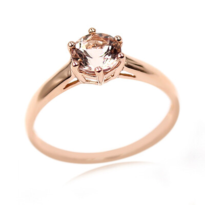Anello in oro con Morganite