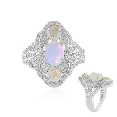 Anello in argento con Opale di Welo