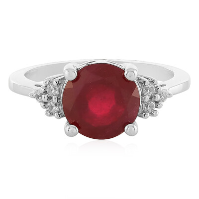 Anello in argento con Rubino del Madagascar