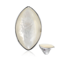 Anello in argento con Madreperla