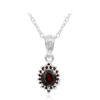 Collana in argento con Granato