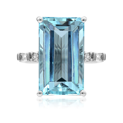 Anello in oro con Acquamarina Brasiliana AAA (AMAYANI)