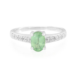 Anello in argento con Cianite Menta