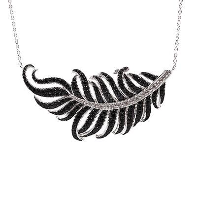 Collana in argento con Spinello Nero (Dallas Prince Designs)