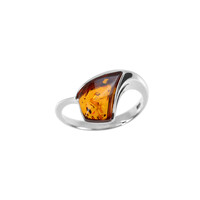 Anello in argento con Ambra Baltica