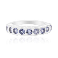 Anello in argento con Tanzanite