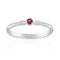 Anello in argento con Berillo Rosso