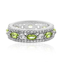 Anello in argento con Peridoto