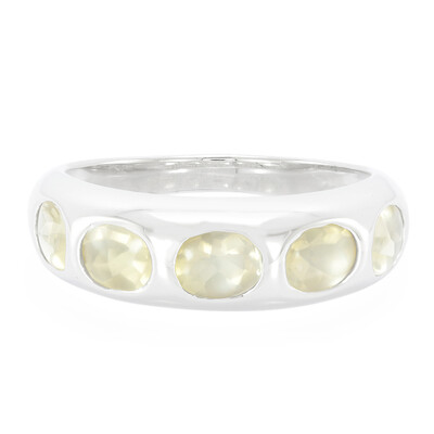 Anello in argento con Pietra del Sole Lunare
