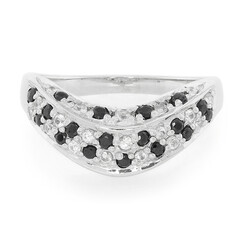 Anello in argento con Zaffiro Bianco e Spinello Nero