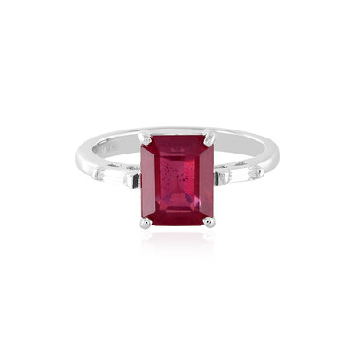Anello in argento con Rubino Bemainty