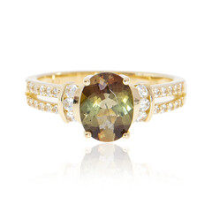 Anello in oro con Andalusite