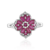 Anello in argento con Rubino del Madagascar