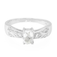 Anello in argento con Goshenite
