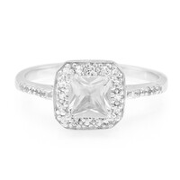 Anello in argento con Petalite