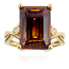 Anello in oro con Sfalerite (AMAYANI)